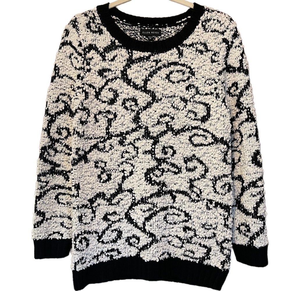ELLEN REYES M swirl boucle knit sweater off white & black